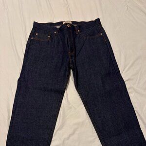 listing-status-banner